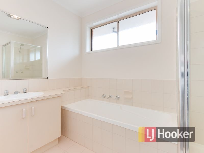 7 Kirkwood Crescent, Hampton Park VIC 3976