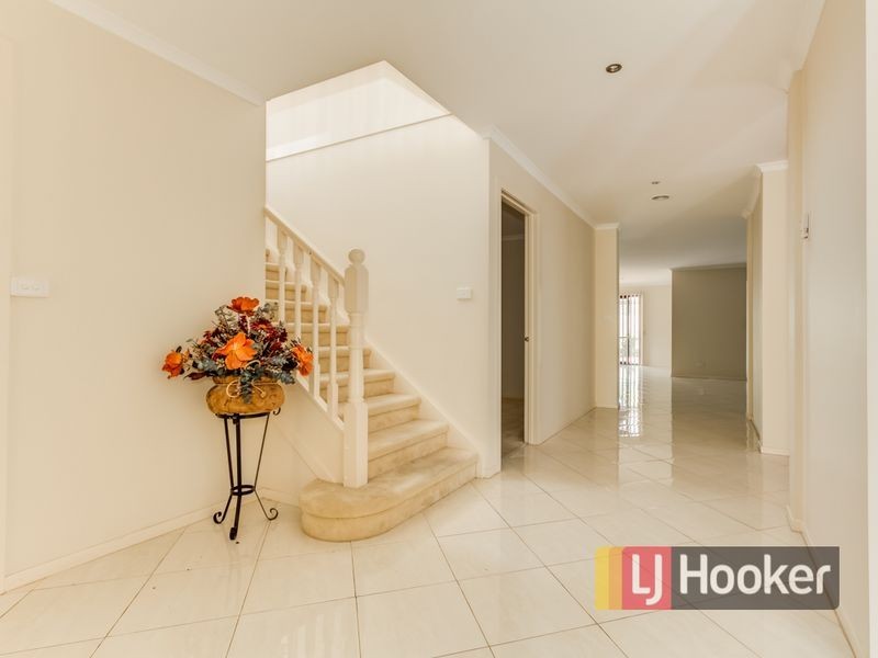 21 Grenfell Rise, Narre Warren South VIC 3805