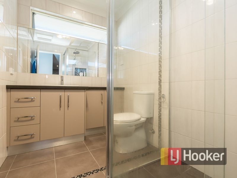 17 Andrew Street, Hampton Park VIC 3976