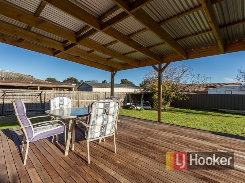 17 Andrew Street, Hampton Park VIC 3976