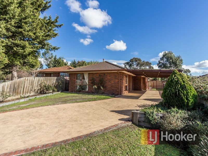 5 Thelma Rise, Hampton Park VIC 3976