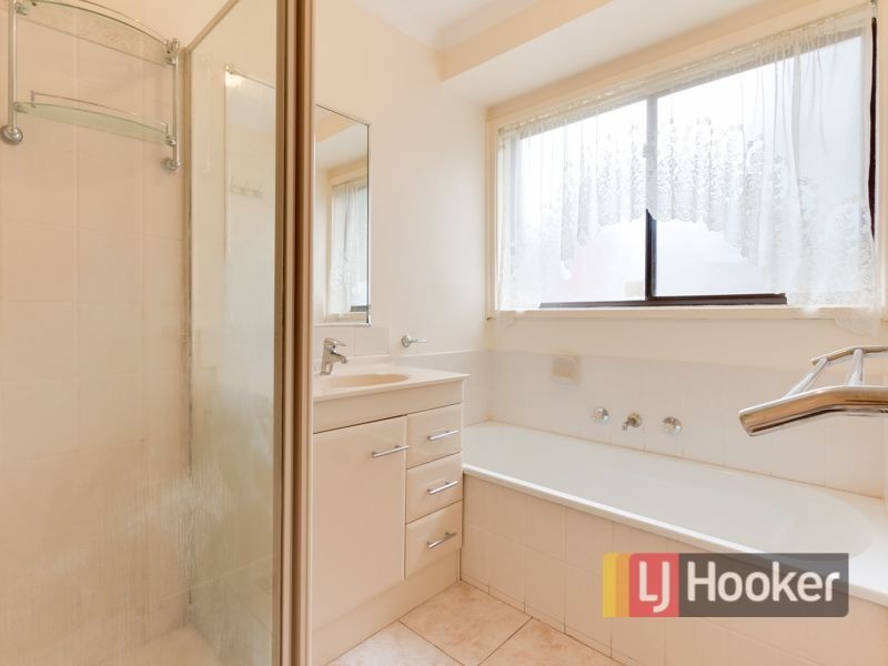 7 Caroline Place, Hampton Park VIC 3976