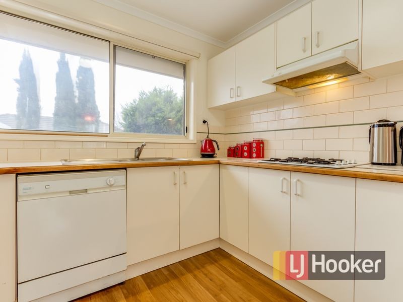 32/8 Monteith Crescent, Endeavour Hills VIC 3802