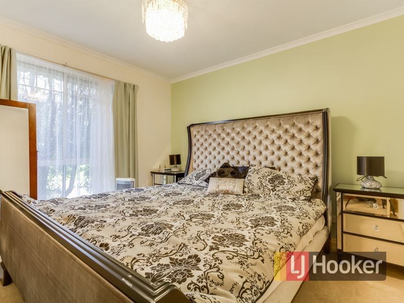 32/8 Monteith Crescent, Endeavour Hills VIC 3802