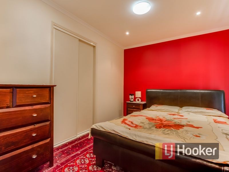 32/8 Monteith Crescent, Endeavour Hills VIC 3802