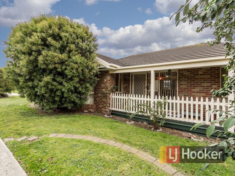 32/8 Monteith Crescent, Endeavour Hills VIC 3802