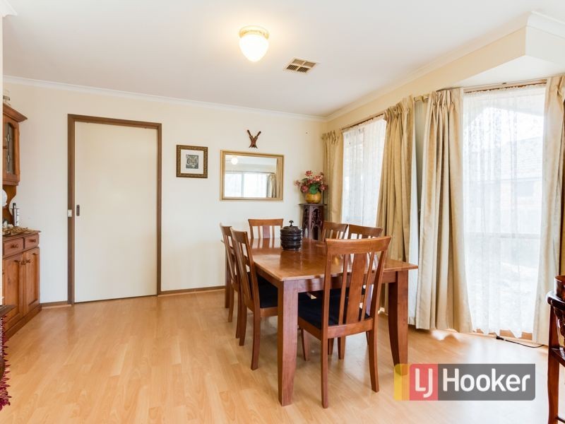 22 Michelle Drive, Hampton Park VIC 3976