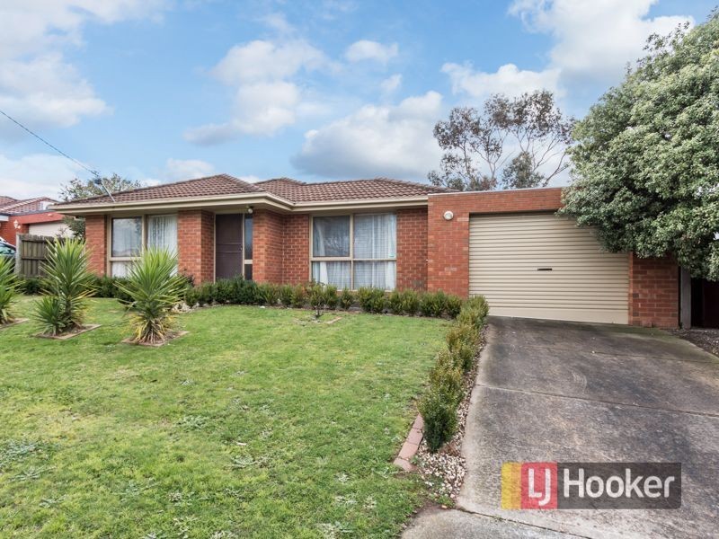 22 Michelle Drive, Hampton Park VIC 3976