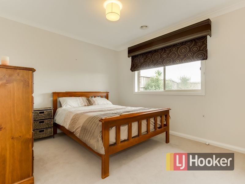 24 Carbine Way, Lyndhurst VIC 3975