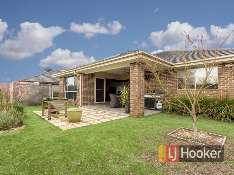 24 Carbine Way, Lyndhurst VIC 3975