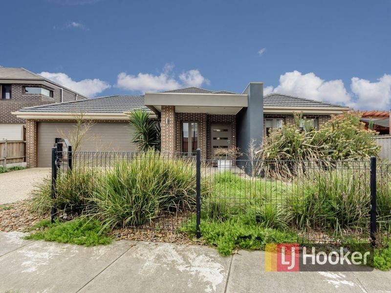 24 Carbine Way, Lyndhurst VIC 3975