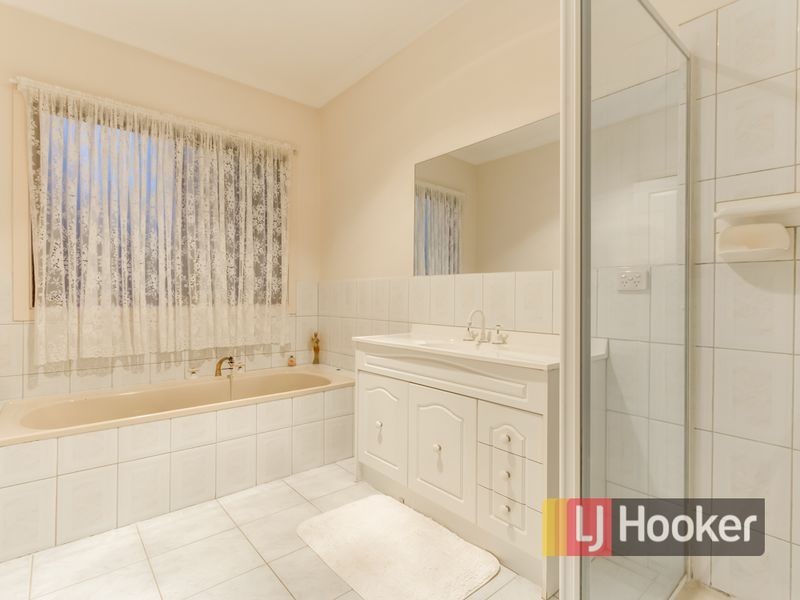 105 Shrives Road, Hampton Park VIC 3976