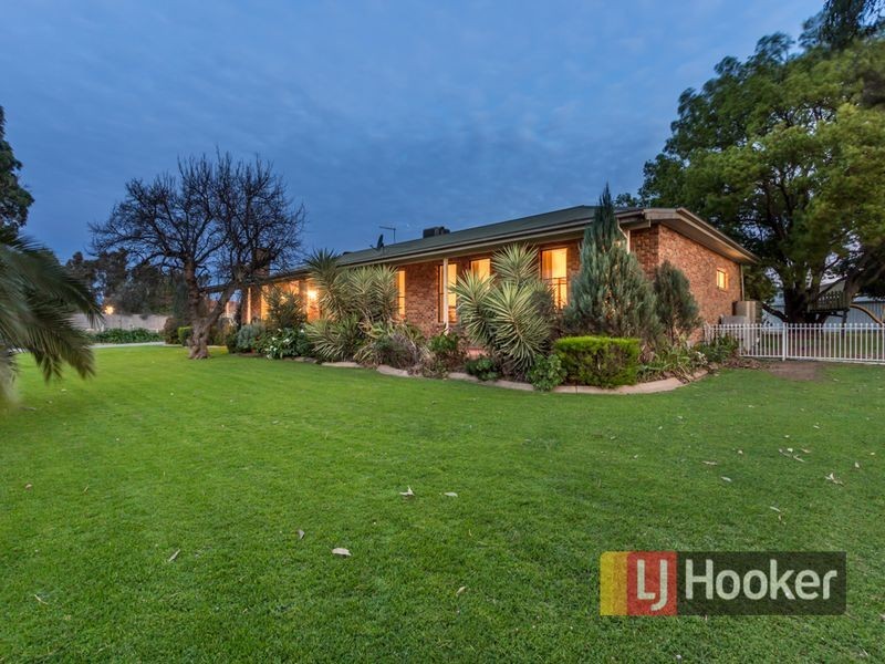 105 Shrives Road, Hampton Park VIC 3976