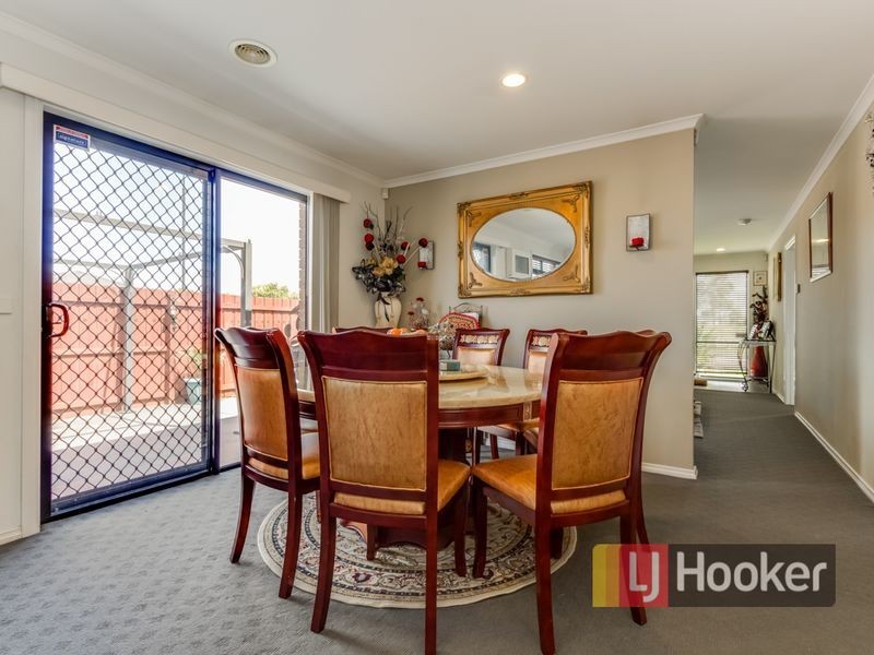 6 Venus Place, Cranbourne VIC 3977