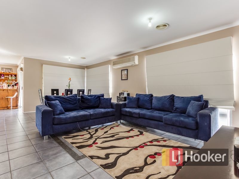 156 Harold Keys Drive, Narre Warren South VIC 3805