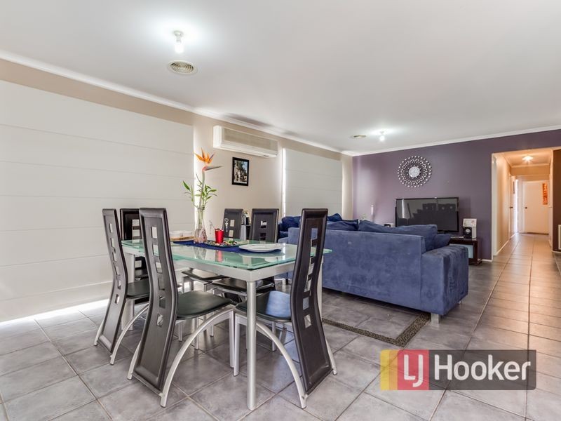 156 Harold Keys Drive, Narre Warren South VIC 3805