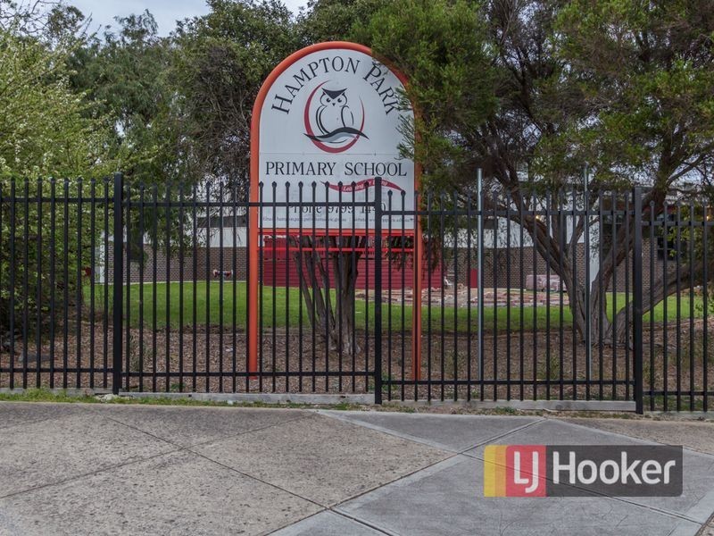 15/20-22 Somerville Road, Hampton Park VIC 3976