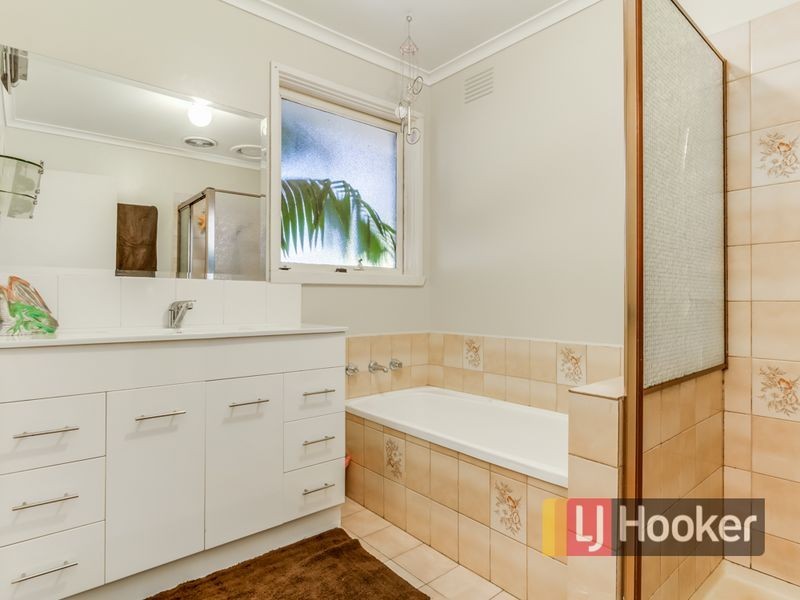 48 The Grange, Hampton Park VIC 3976