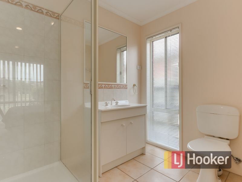 20 Merrijig Avenue, Cranbourne VIC 3977