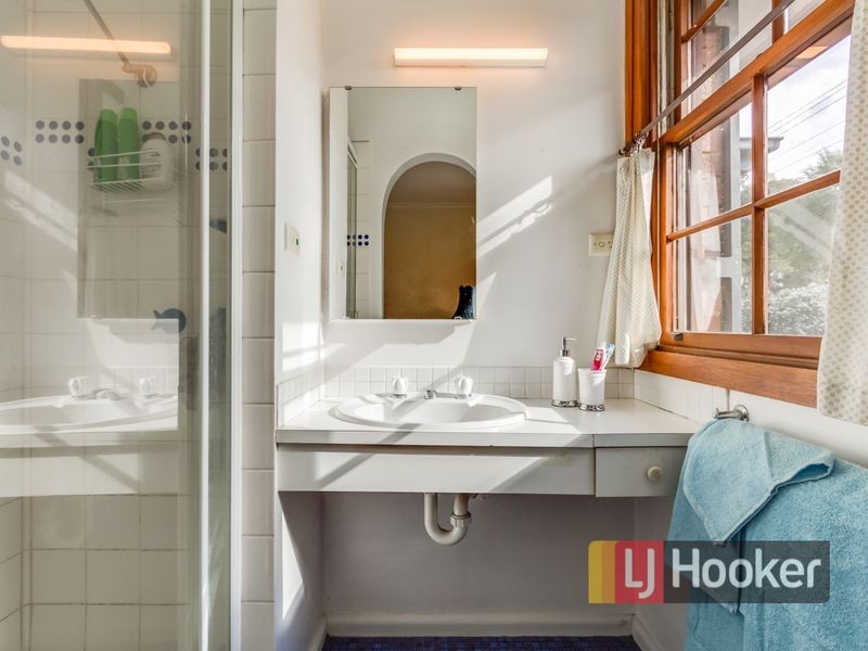 122 Somerville Road, Hampton Park VIC 3976