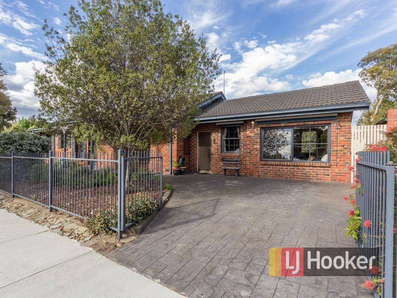 122 Somerville Road, Hampton Park VIC 3976
