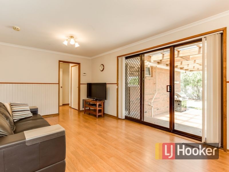 14 Hollydale Close, Berwick VIC 3806