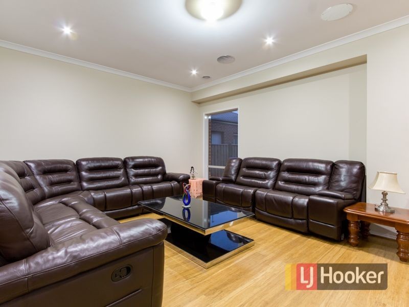 25 Nobel Drive, Cranbourne West VIC 3977