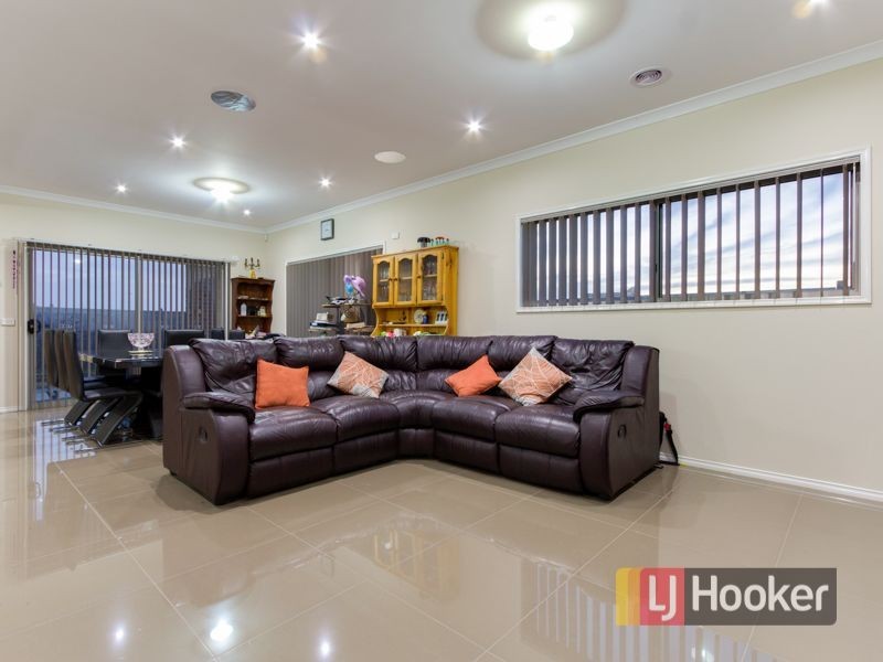 25 Nobel Drive, Cranbourne West VIC 3977
