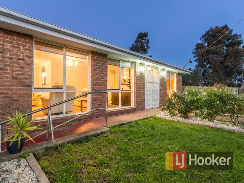 12 Briarley Court, Hampton Park VIC 3976