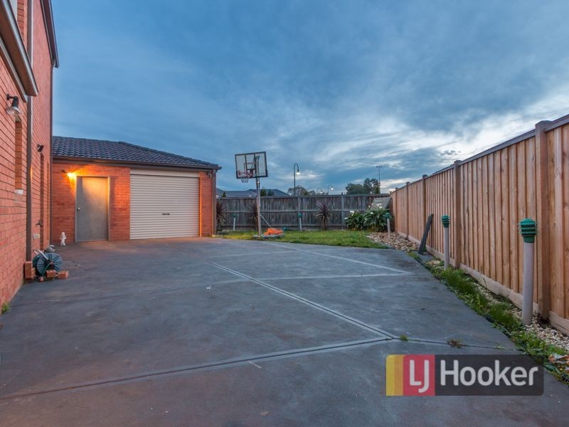 6 Napier Way, Narre Warren South VIC 3805