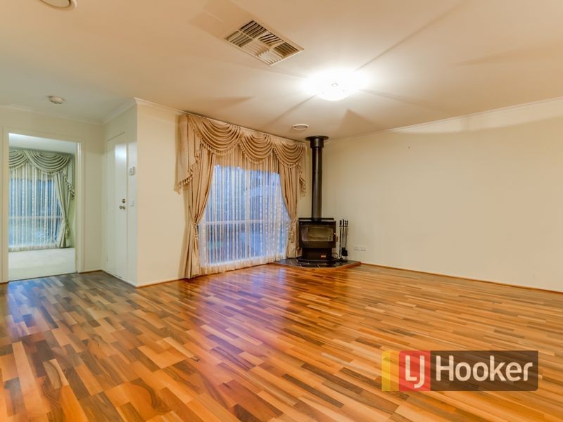 2 Finbar Court, Narre Warren South VIC 3805