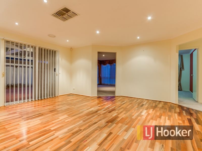 2 Finbar Court, Narre Warren South VIC 3805