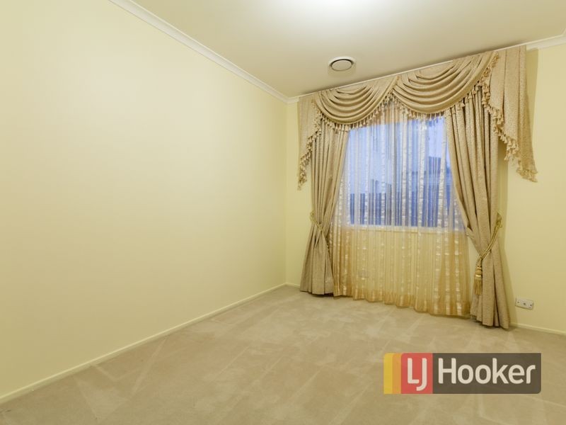 2 Finbar Court, Narre Warren South VIC 3805