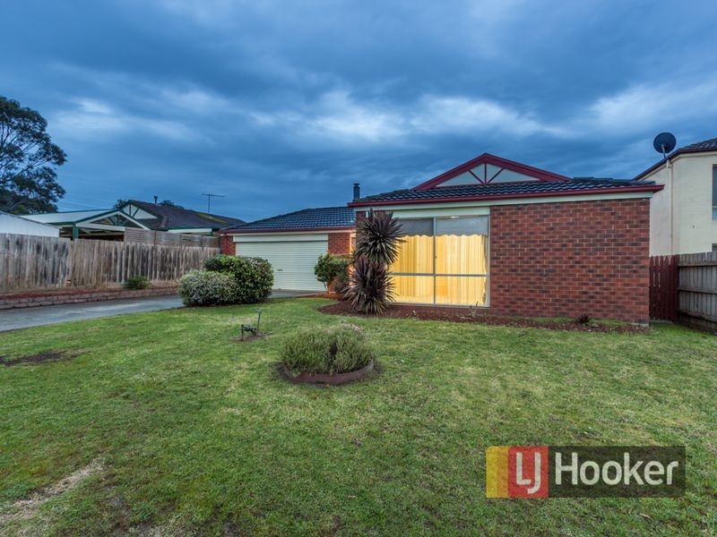 2 Finbar Court, Narre Warren South VIC 3805