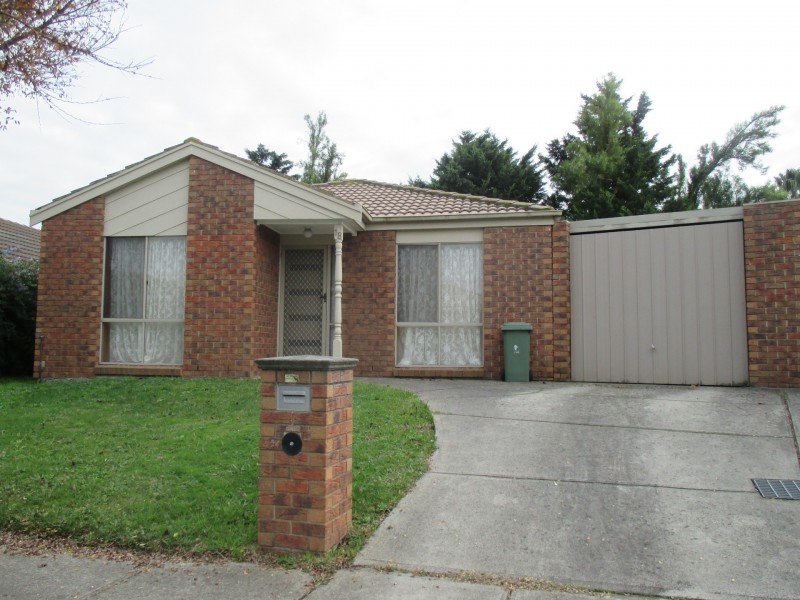 1B Rachel Drive, Cranbourne North VIC 3977