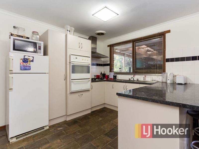 46 Lesley Drive, Hampton Park VIC 3976