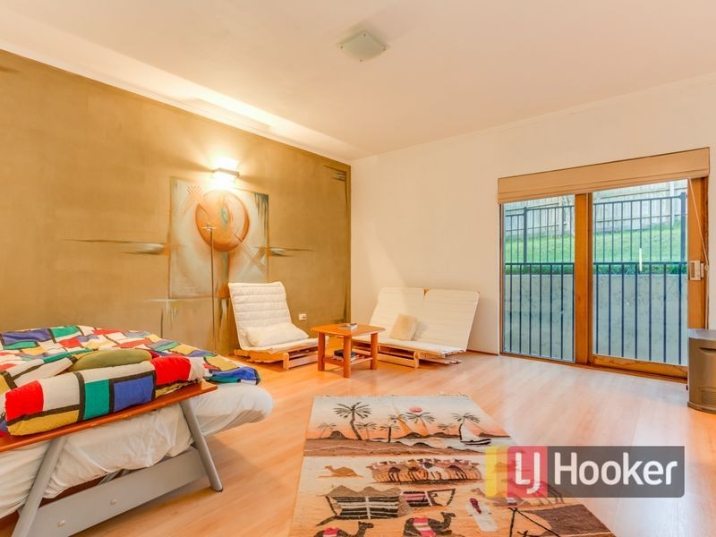 41 Montbrae Circuit, Narre Warren North VIC 3804