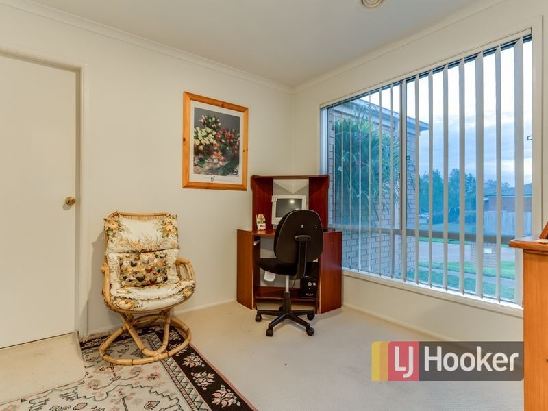 8 Arlington Place, Narre Warren South VIC 3805