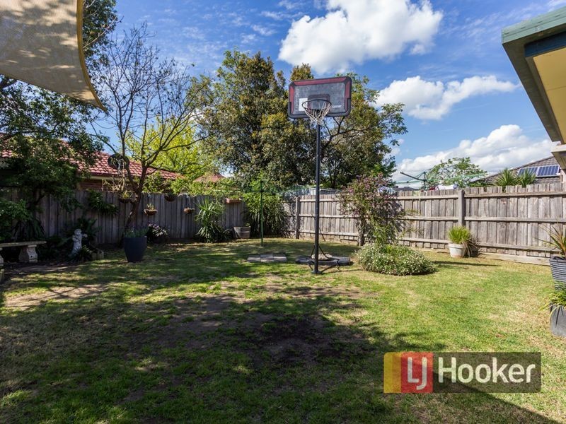 35 Lauren Drive, Hampton Park VIC 3976