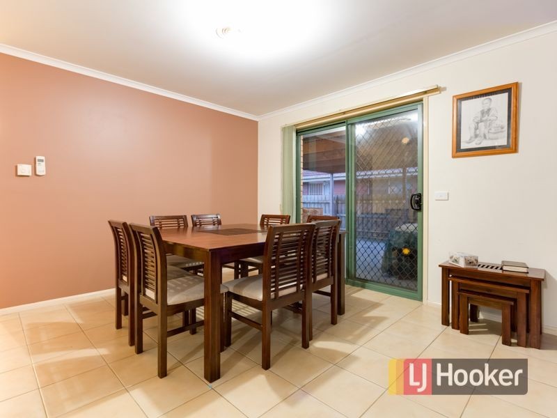 43 Karoonda Way, Hampton Park VIC 3976