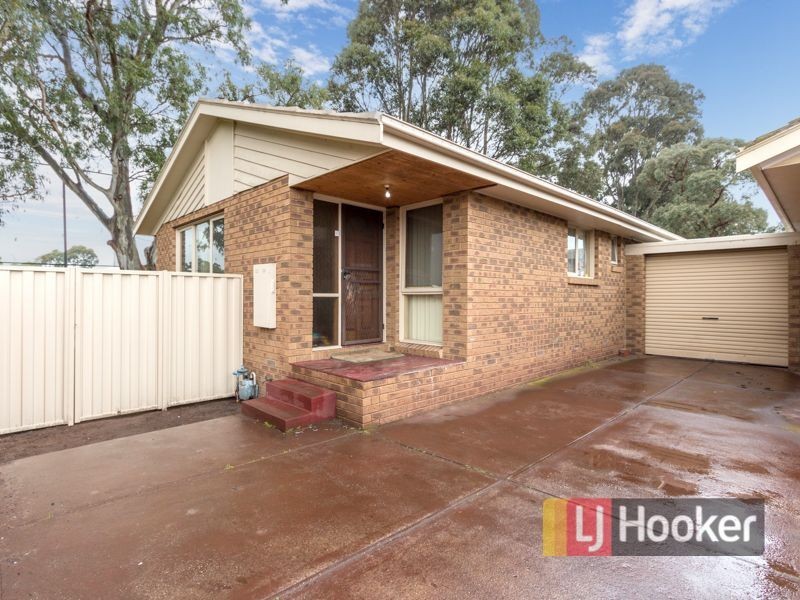 3/4 Bride Avenue, Hampton Park VIC 3976