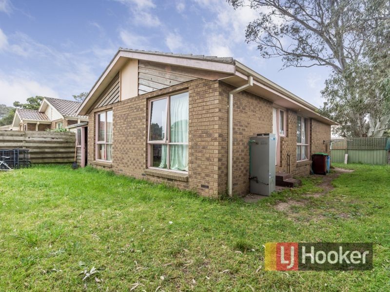 3/4 Bride Avenue, Hampton Park VIC 3976