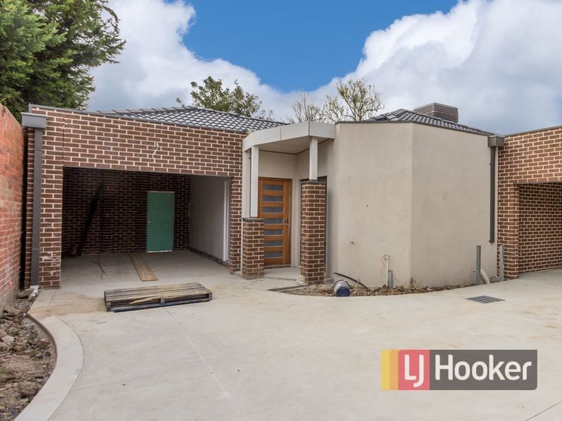 3/13 Oak Avenue, Doveton VIC 3177