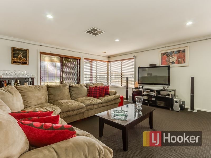 36 Majestic Boulevard, Cranbourne VIC 3977