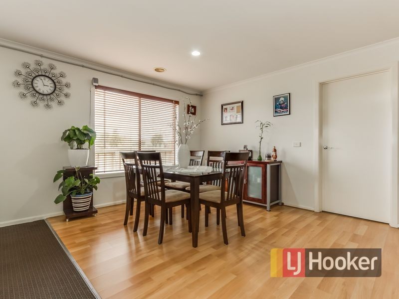 36 Majestic Boulevard, Cranbourne VIC 3977