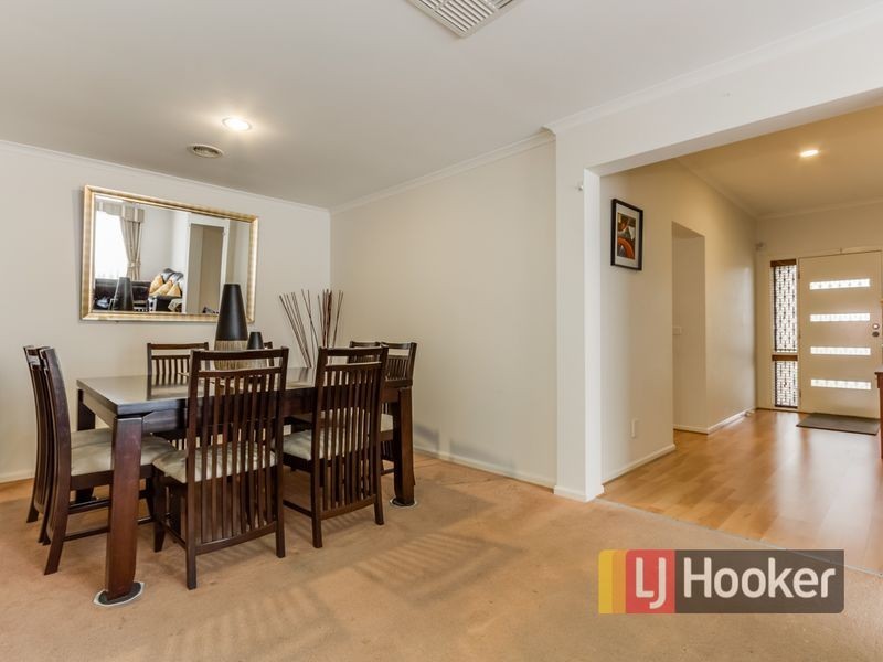 36 Majestic Boulevard, Cranbourne VIC 3977