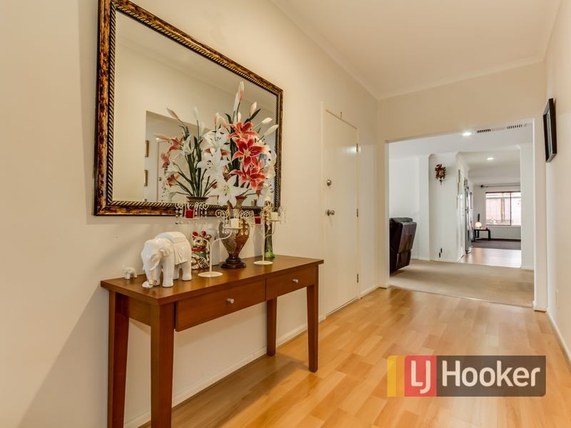 36 Majestic Boulevard, Cranbourne VIC 3977