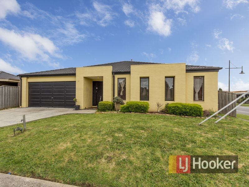 36 Majestic Boulevard, Cranbourne VIC 3977