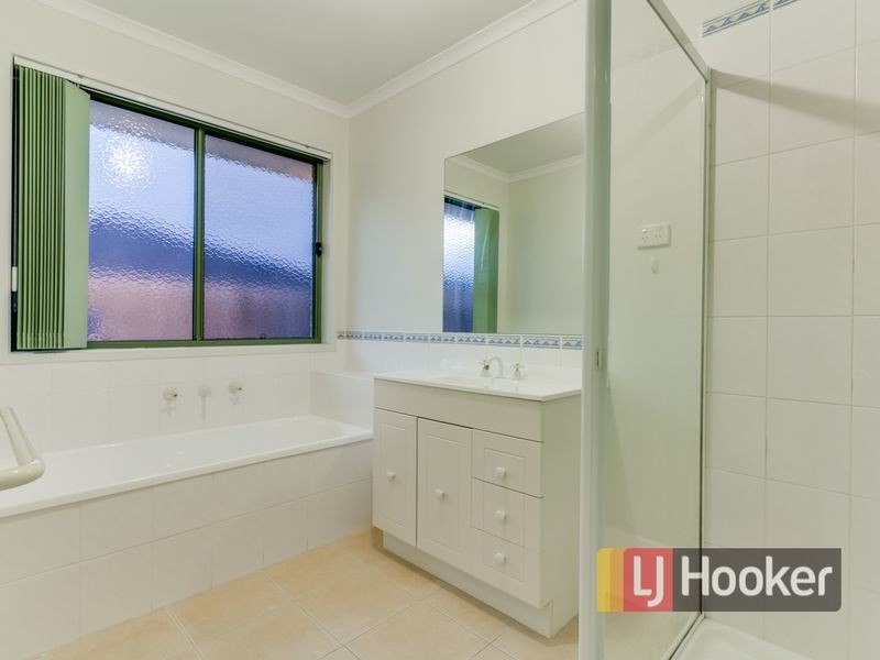 21 Eureka Crescent, Narre Warren South VIC 3805