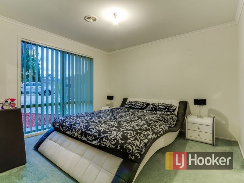 21 Eureka Crescent, Narre Warren South VIC 3805